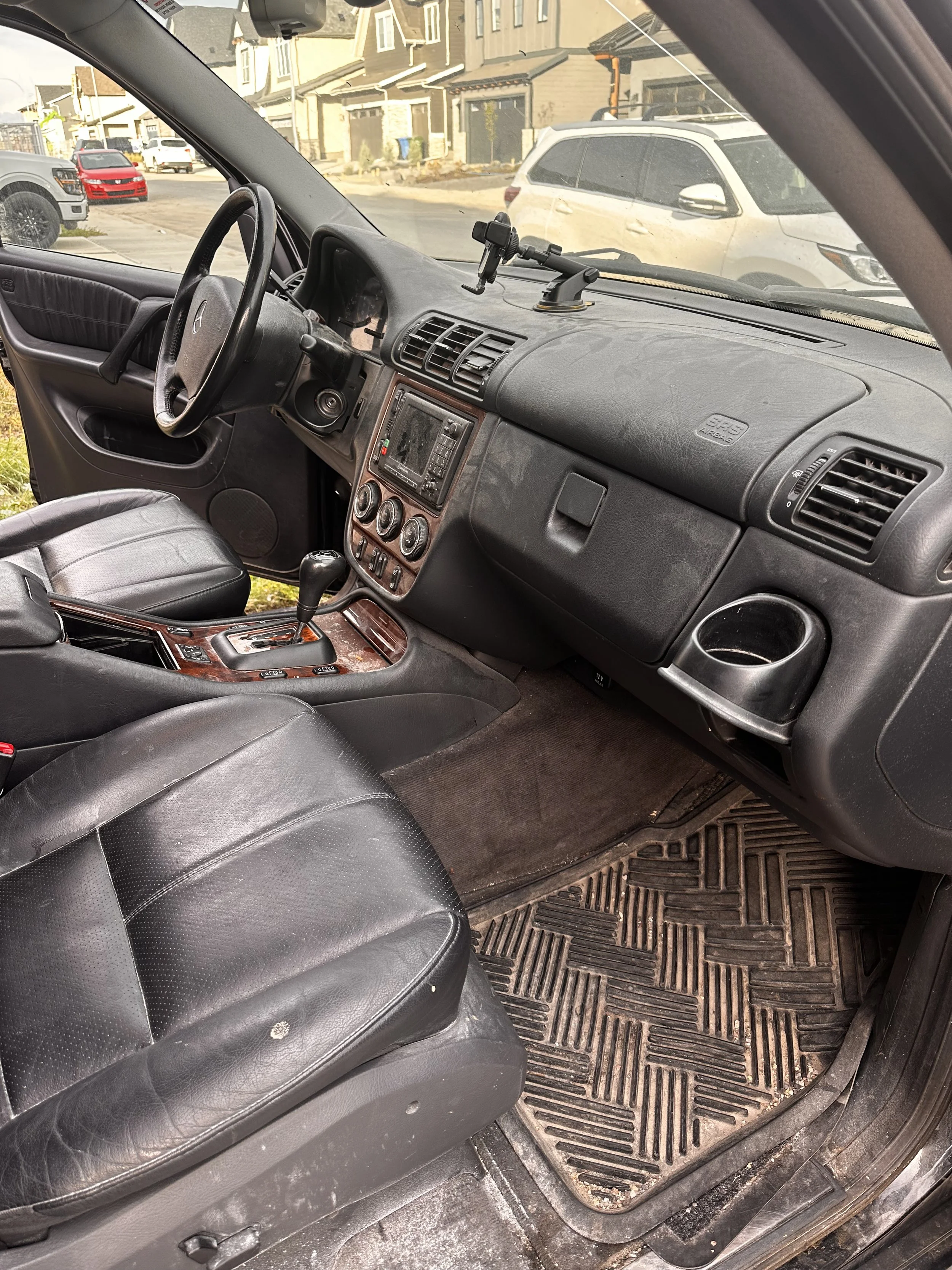 Mercedes Interior Before